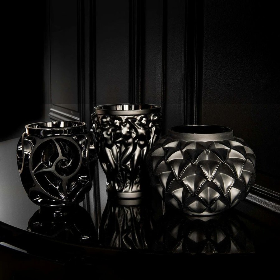 * Lalique Bacchantes 5 Vase, Noir Black | Vases