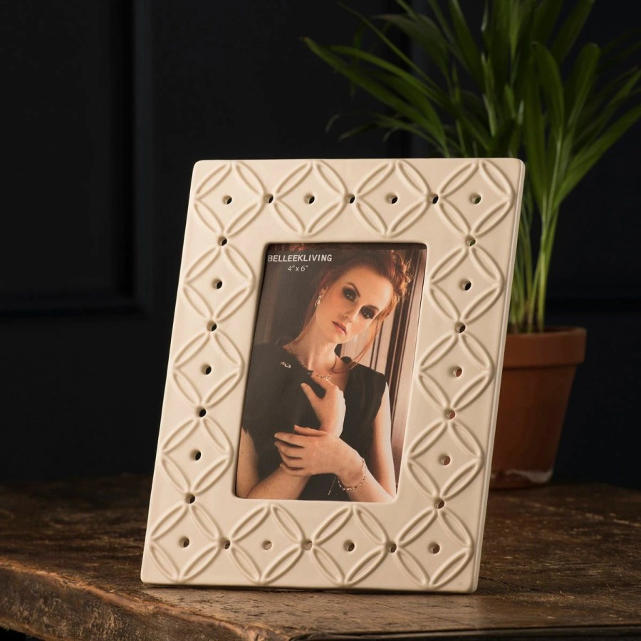 * Belleek Pottery Ltd Belleek Living Inish 4 X 6 Picture Frame | Picture Frames